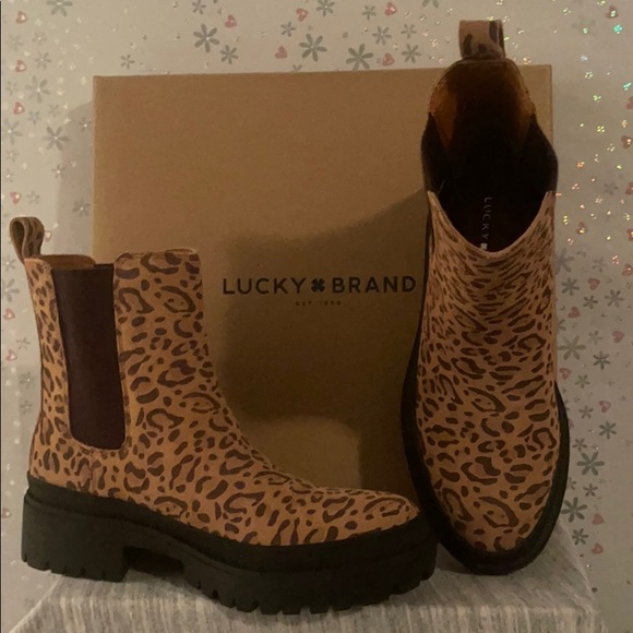 Lucky Brand Shoes - Lucky Brand 🍀  Women's Emali Lug-Sole Booties 😍